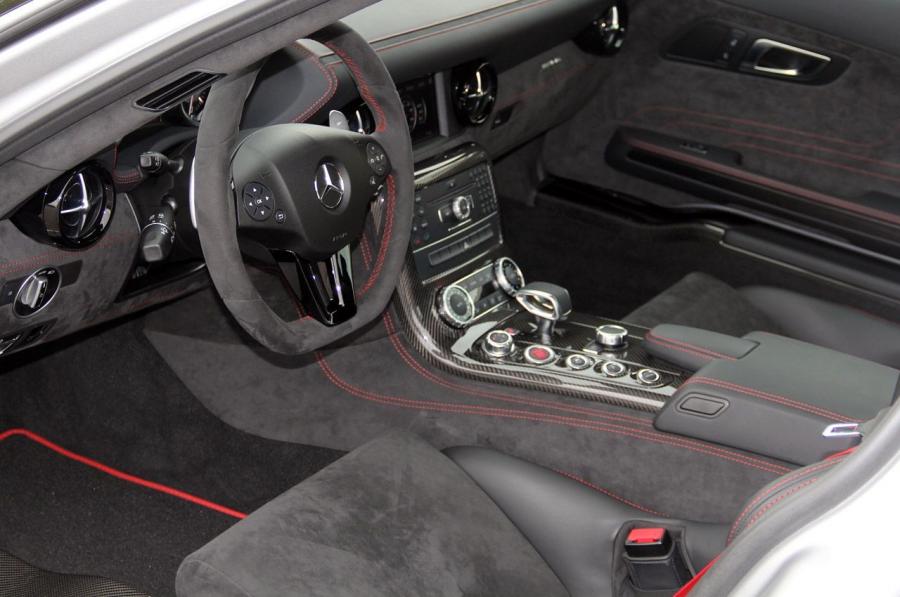  Mercedes-Benz SLS AMG Black Series 2014 года  (фото 32 из 84)